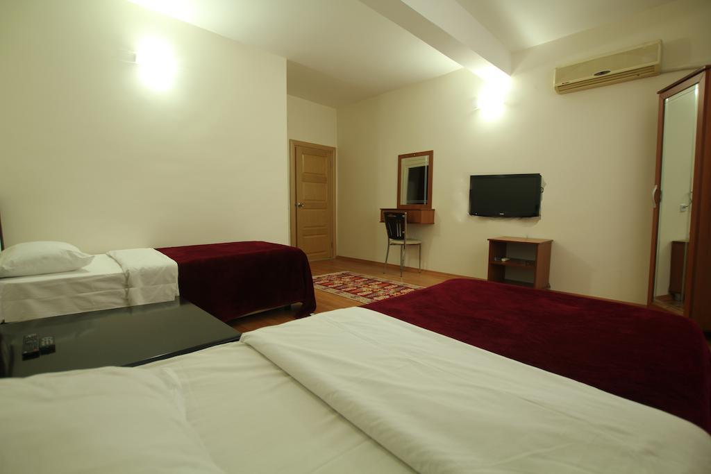 Koepruecue Hotel Diyarbakir Bilik gambar